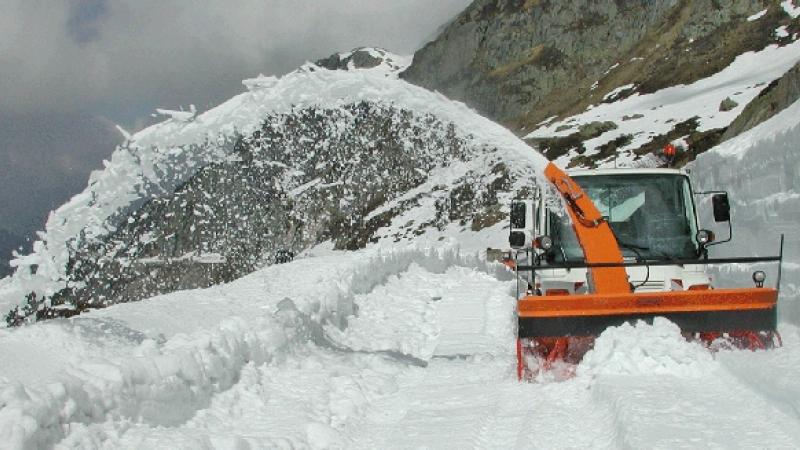 Fraise à neige avant train